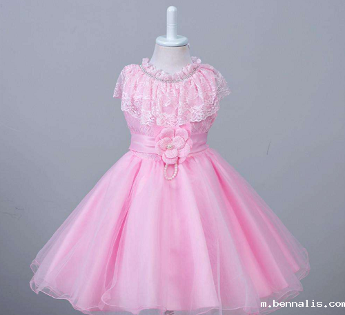 蕾丝<a href=//m.bennalis.com/ target='_blank'>面料</a>优缺点?蕾丝的用途有哪些?