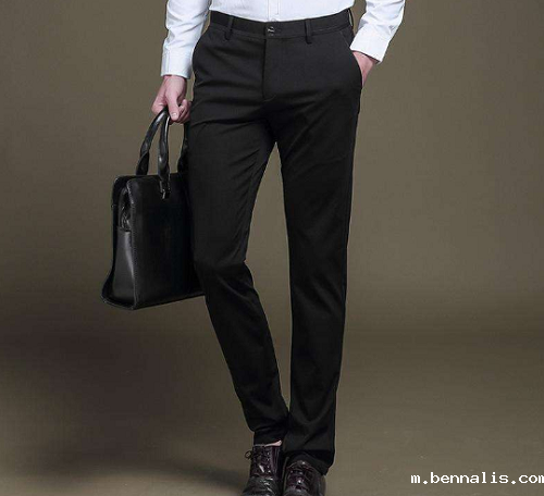 有哪些常见的西裤<a href=//m.bennalis.com/ target='_blank'>面料</a>?它们有什么特点?