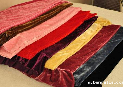 金丝绒面料的特点有哪些？金丝绒衣服怎么洗？