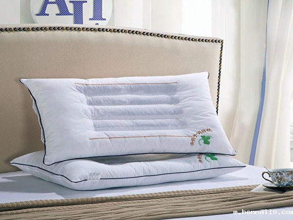 *枕对睡眠有帮助